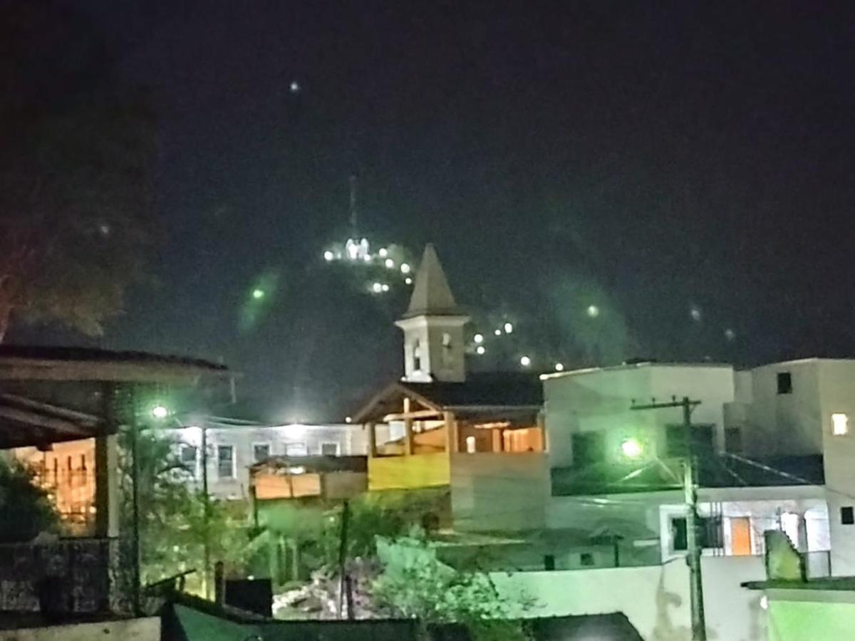 Pousada Hospedaria Santa Clara Santa Rita de Jacutinga Luaran gambar